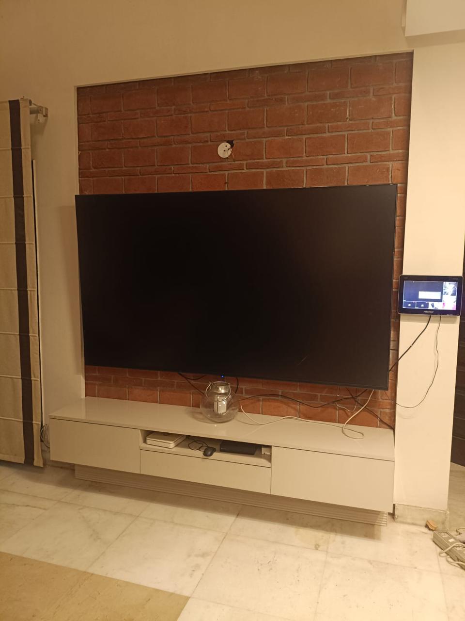 LCD Panel 13